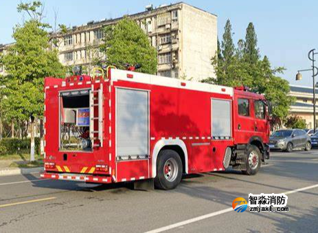 戊類廠區(qū)內(nèi)車間消防車道設(shè)置探討：必要性、間距與緊貼的可行性分析